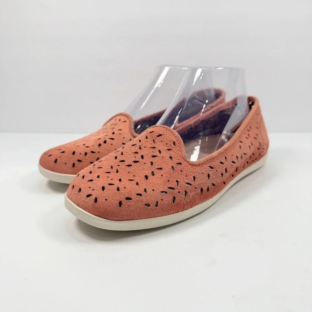Olukai Womens 8 Momi Coral Rose Suede Laser Cut Perforated Loafers Flats Coastal